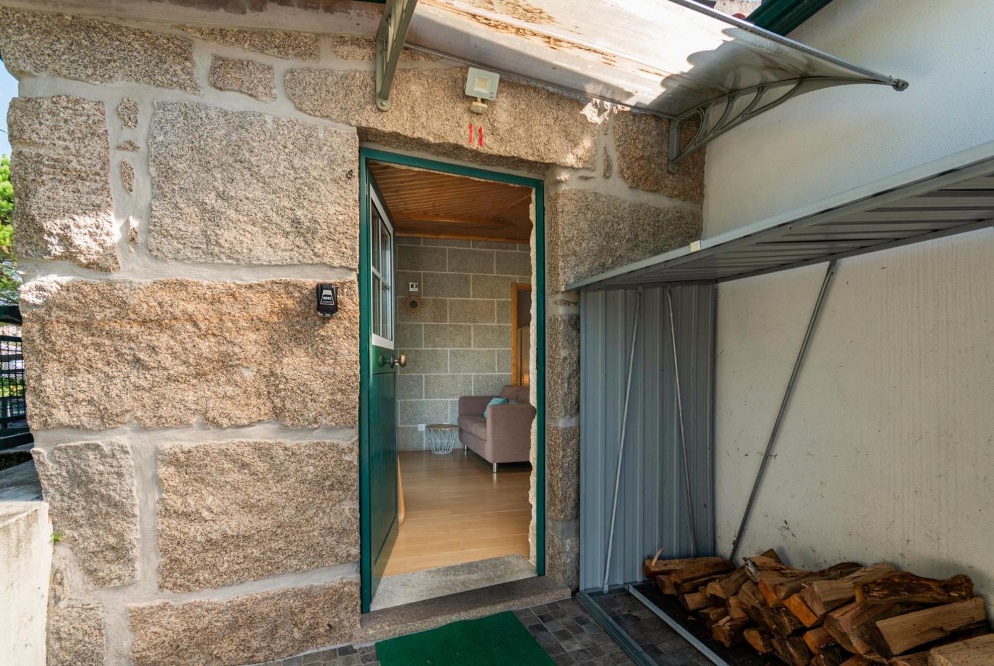 Casa Rustica T2 Com Salamandra E Cozinha - Seia - Serra Da Estrela - Casa Do Loureiro II Εξωτερικό φωτογραφία