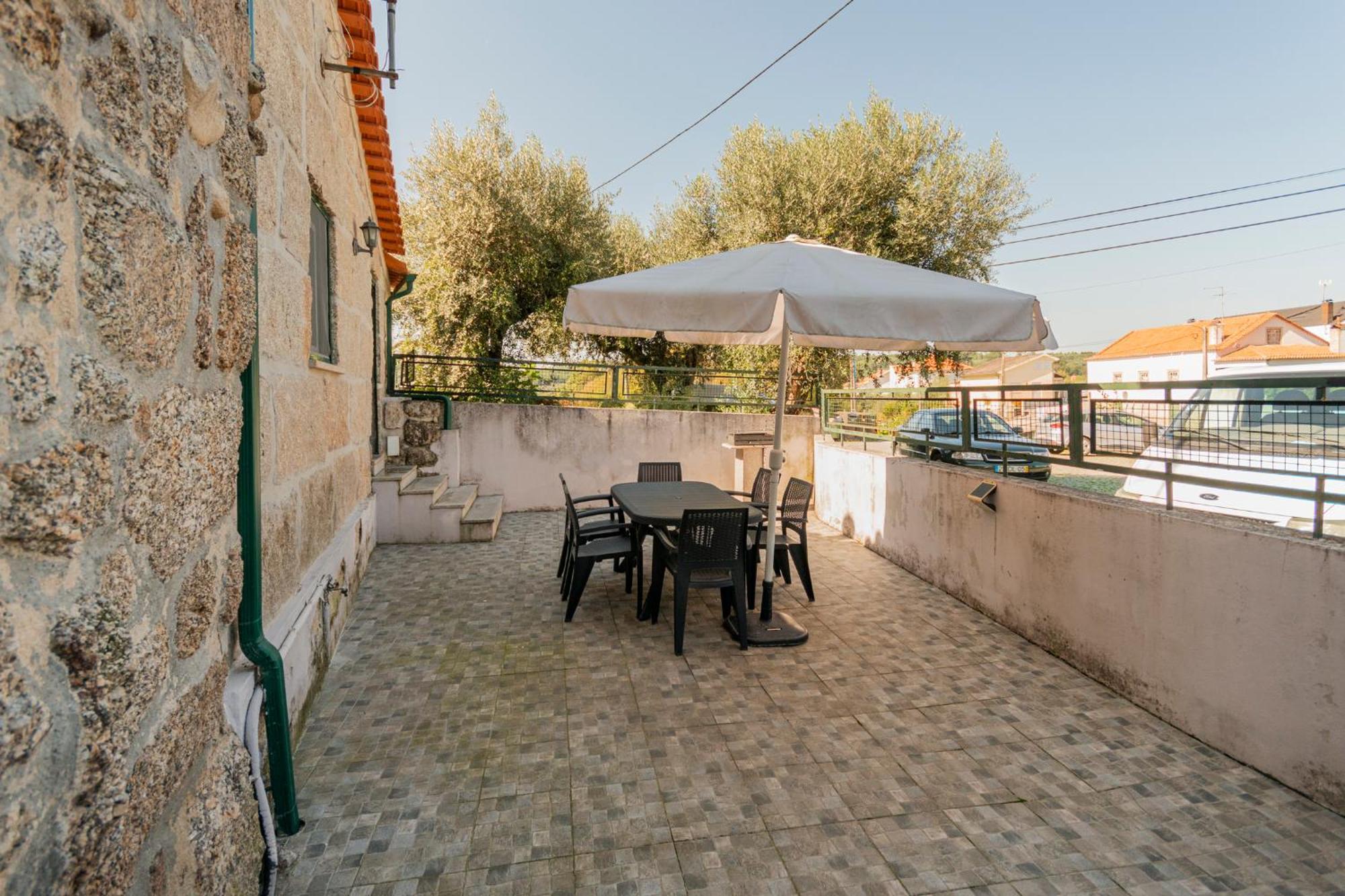Casa Rustica T2 Com Salamandra E Cozinha - Seia - Serra Da Estrela - Casa Do Loureiro II Εξωτερικό φωτογραφία
