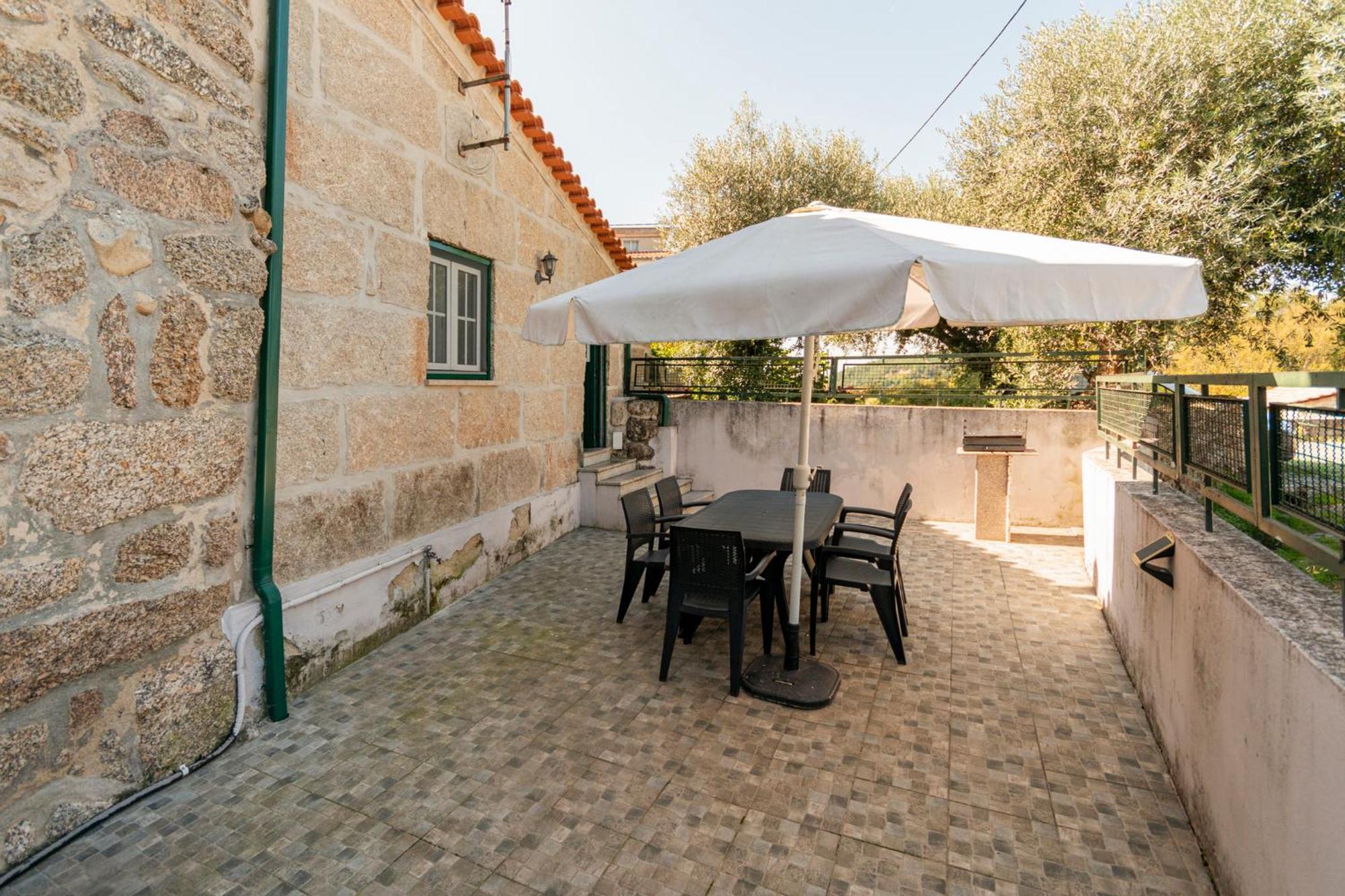 Casa Rustica T2 Com Salamandra E Cozinha - Seia - Serra Da Estrela - Casa Do Loureiro II Εξωτερικό φωτογραφία